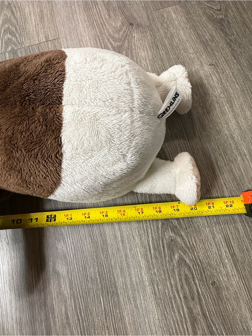 SEGA Gremlins Gizmo Jumbo Sleeping Plush Japan Imported Mogwai Oyasumi Large - Picture 4 of 14